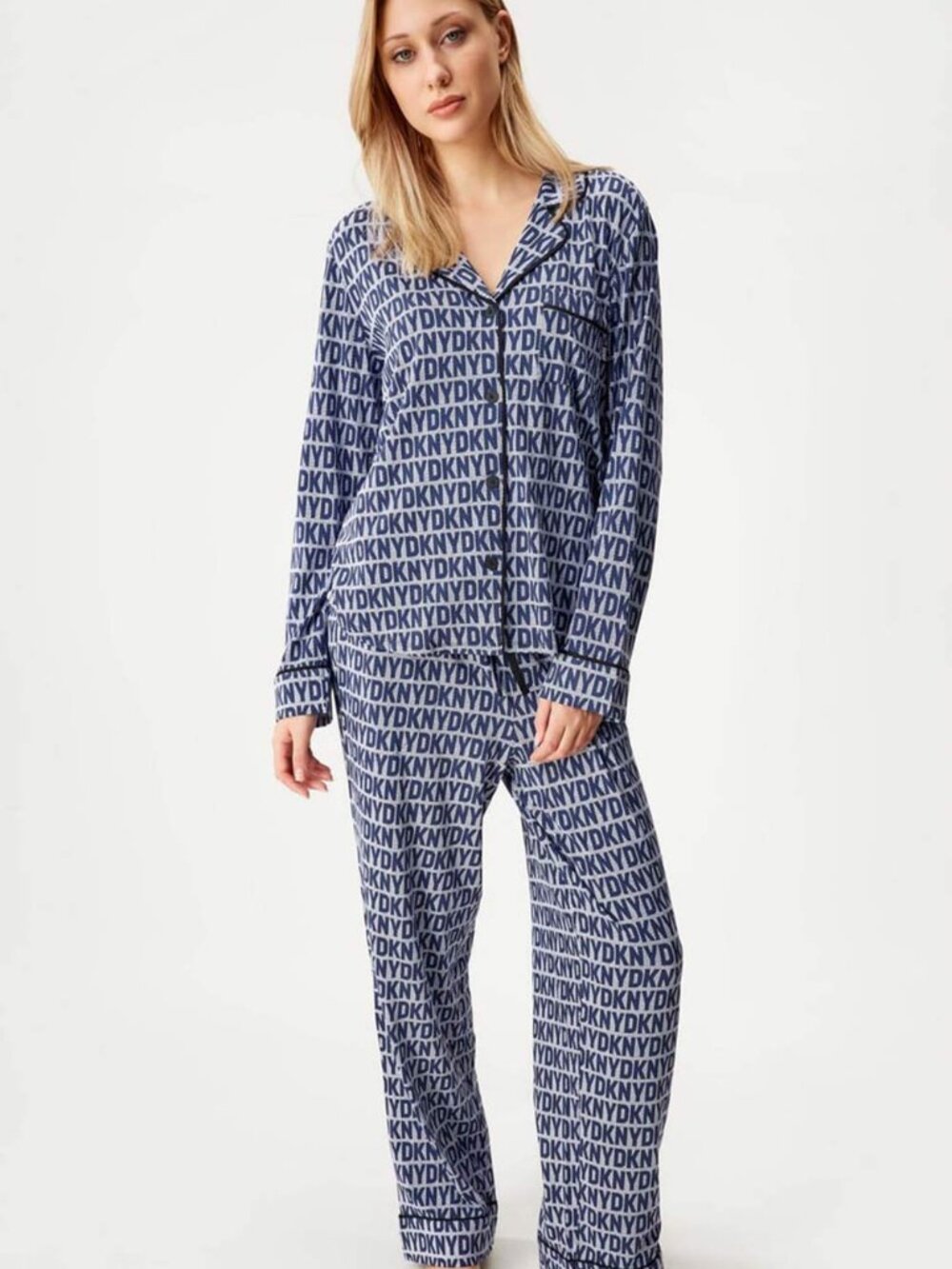 DKNY 2-Piece Graphic Printed Pajama Set Womens Large Sleepwear Comfort NWT